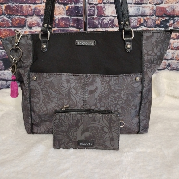Handbags - 2 pc. Sakroots Metro Tote Bag & Encino Wallet ~Spirit Desert~ BlackTonal EUC